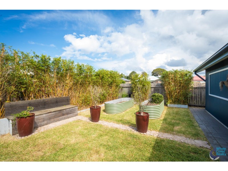 8 Lynch Street, Narooma NSW 2546