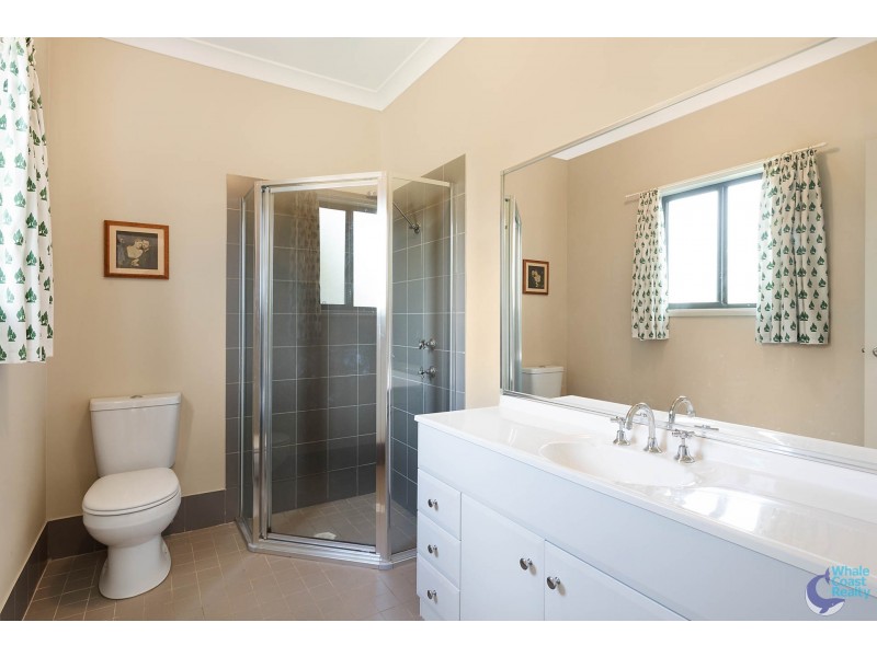 75 Rainforest Parkway, Narooma NSW 2546