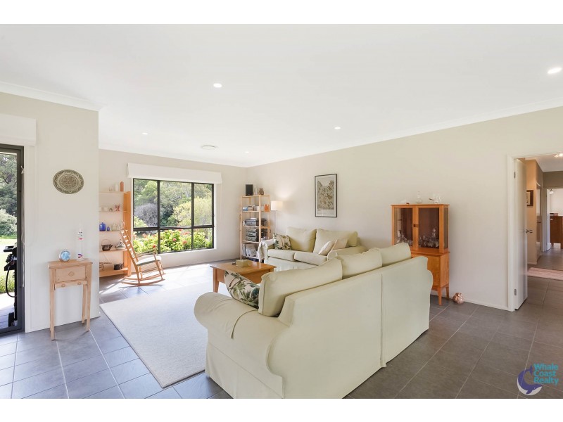75 Rainforest Parkway, Narooma NSW 2546