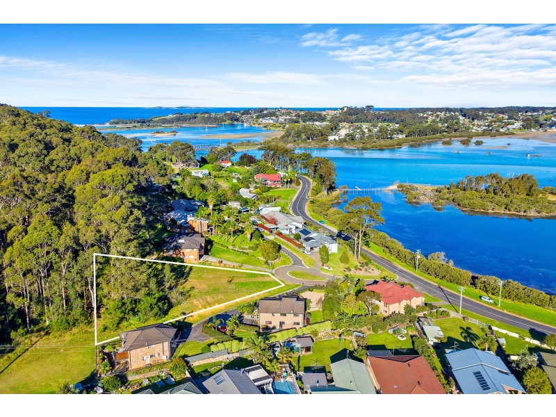 6 Alexander Place, North Narooma NSW 2546
