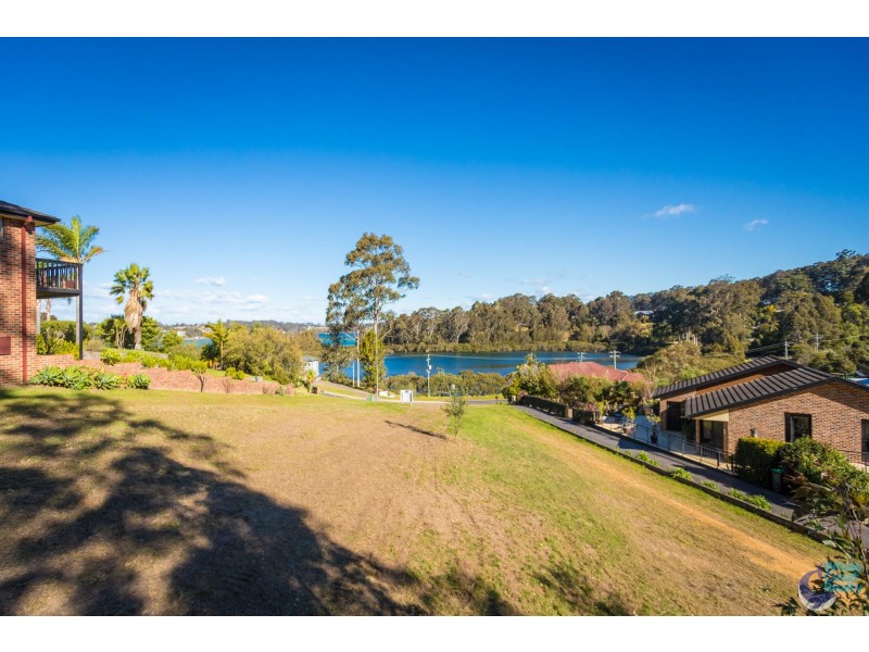 6 Alexander Place, North Narooma NSW 2546