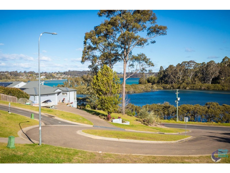 6 Alexander Place, North Narooma NSW 2546