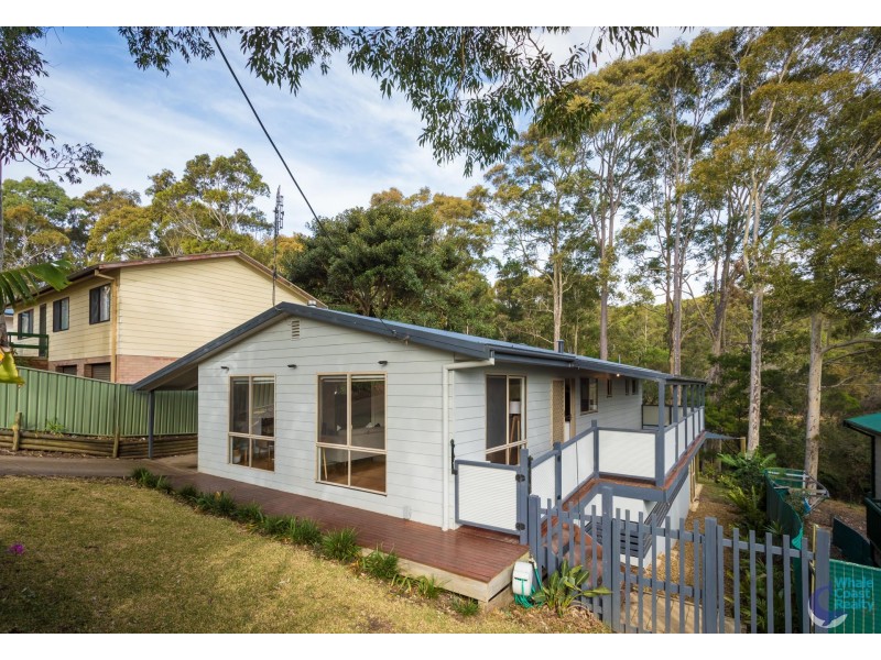 33 Goolara Avenue, Dalmeny NSW 2546