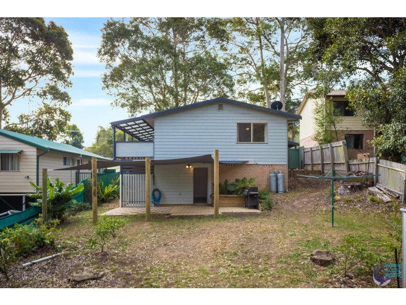 33 Goolara Avenue, Dalmeny NSW 2546
