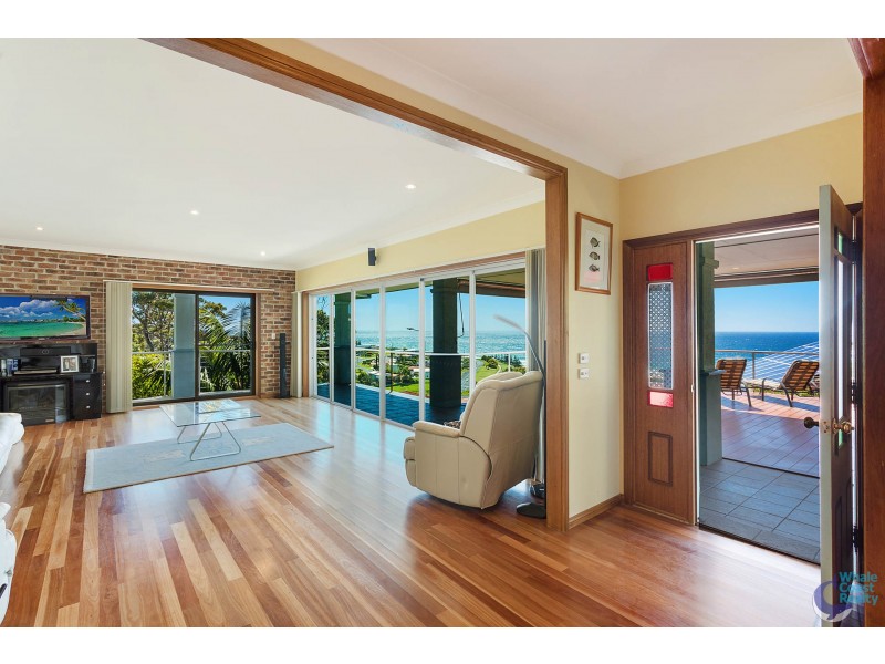 36 Warbler Crescent, North Narooma NSW 2546