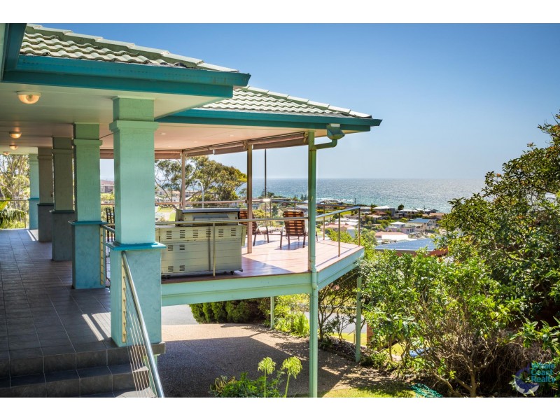 36 Warbler Crescent, North Narooma NSW 2546