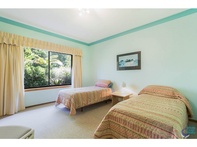 36 Warbler Crescent, North Narooma NSW 2546