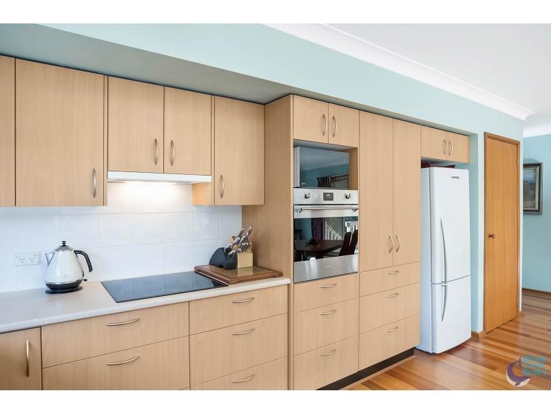 11 Eucalyptus Drive, Dalmeny NSW 2546