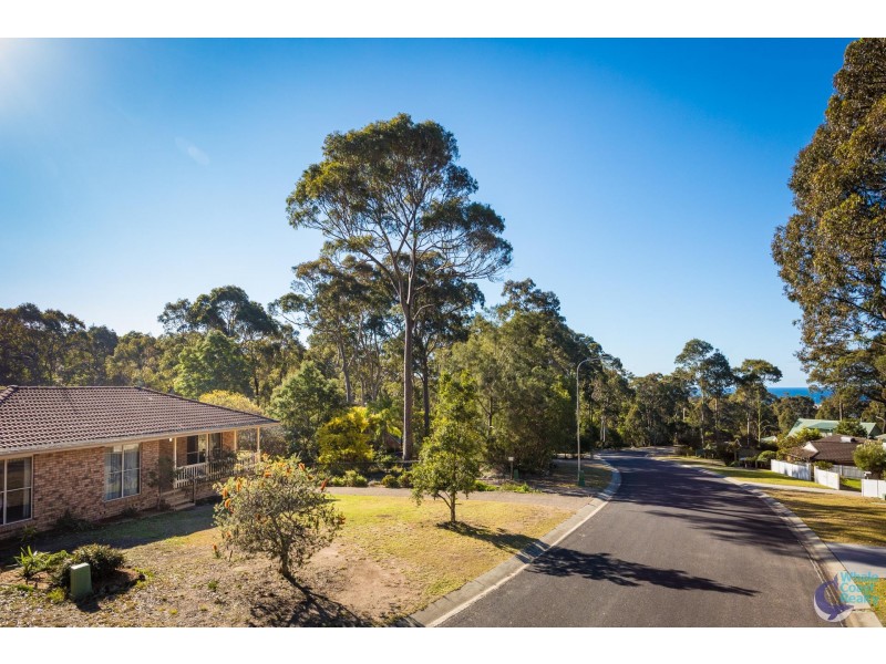 11 Eucalyptus Drive, Dalmeny NSW 2546