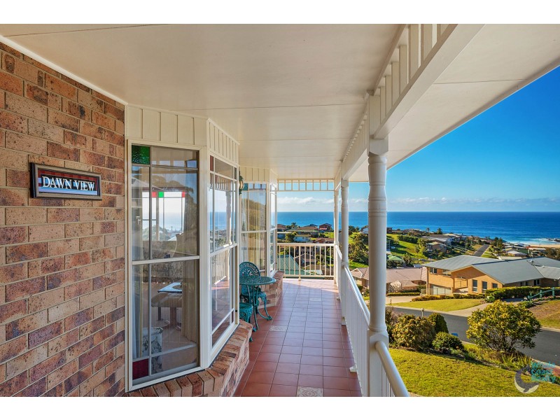 17 Dawn Parade, Kianga NSW 2546
