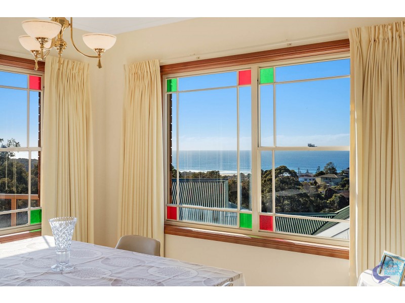 17 Dawn Parade, Kianga NSW 2546