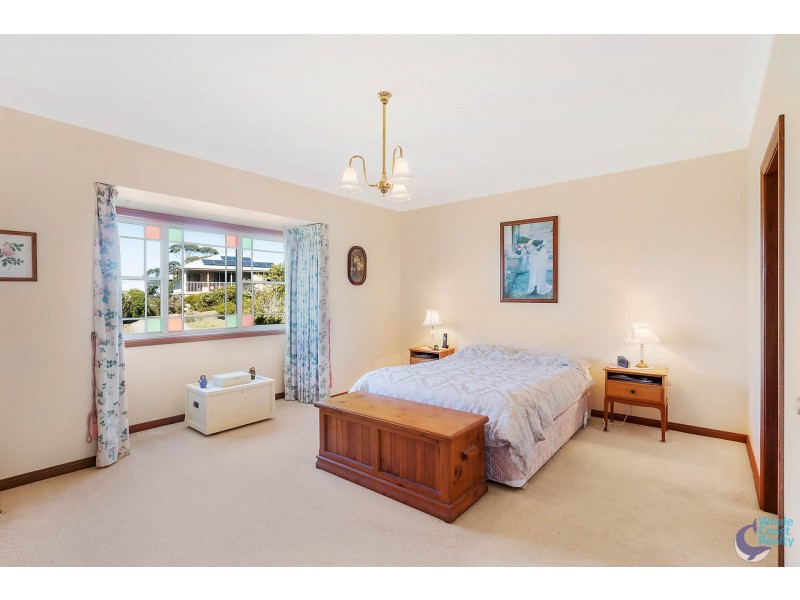 17 Dawn Parade, Kianga NSW 2546