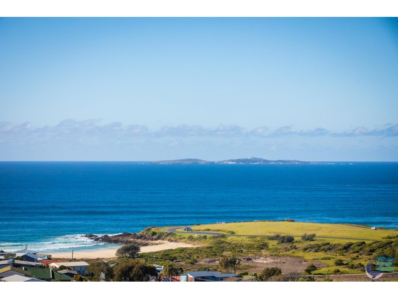 17 Dawn Parade, Kianga NSW 2546