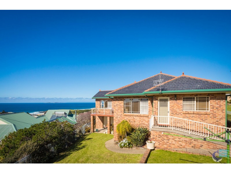 17 Dawn Parade, Kianga NSW 2546