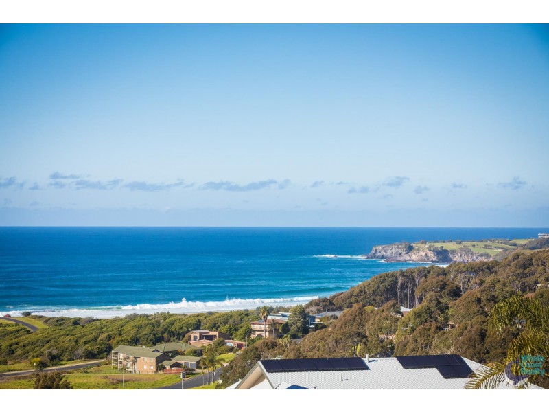 17 Dawn Parade, Kianga NSW 2546