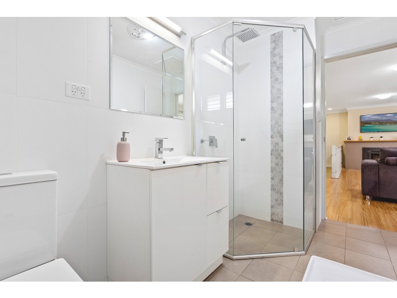 3 Dorothy Drive, Narooma NSW 2546