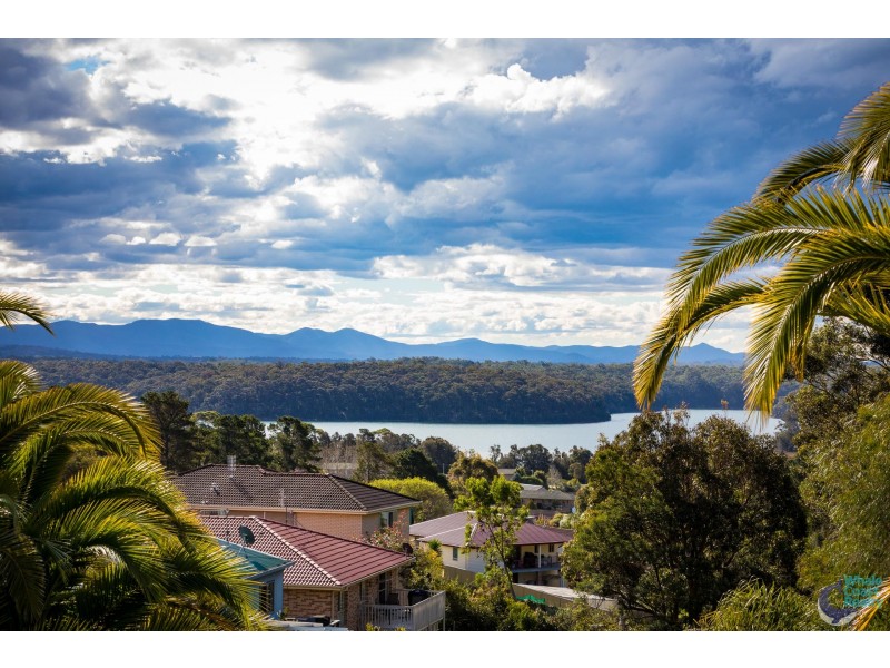 32 Thomson Parade, Dalmeny NSW 2546