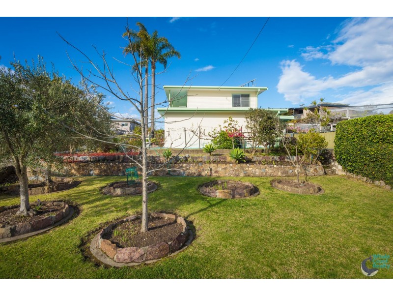 32 Thomson Parade, Dalmeny NSW 2546