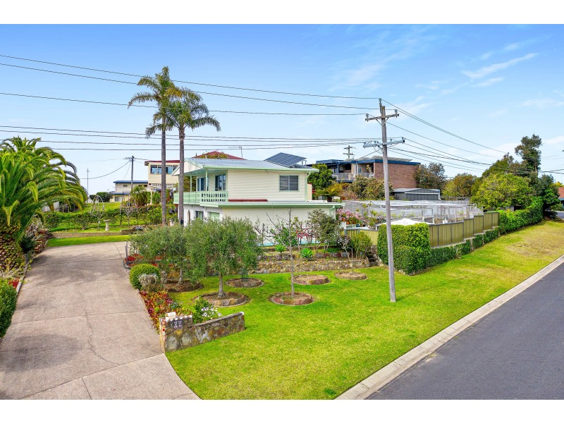 32 Thomson Parade, Dalmeny NSW 2546