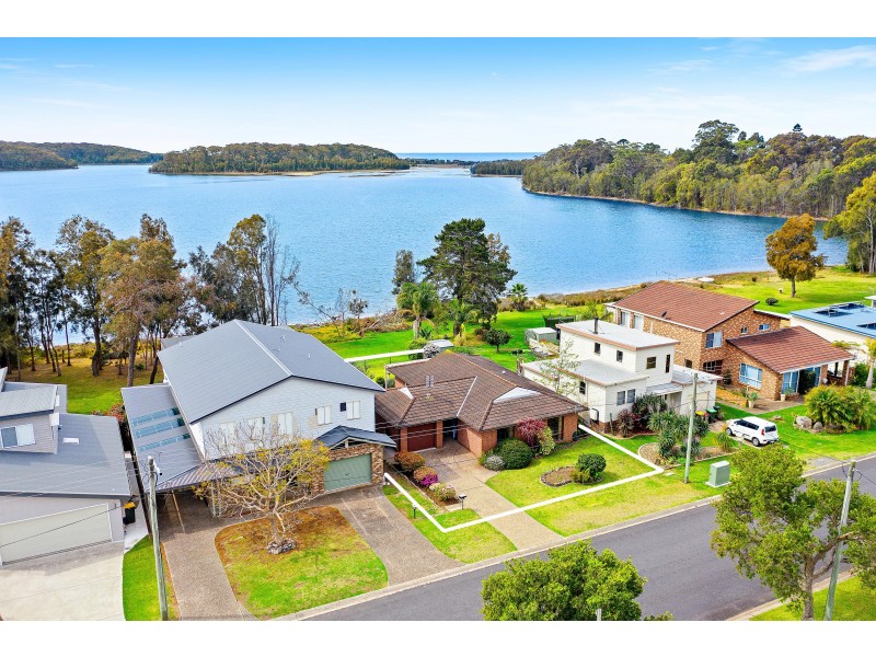 19 Myuna Street, Dalmeny NSW 2546