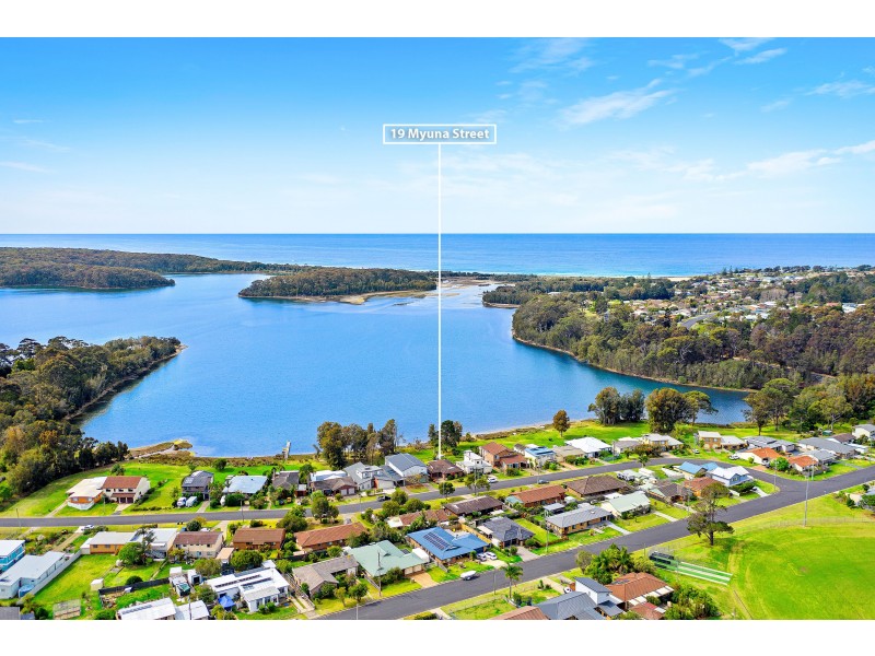 19 Myuna Street, Dalmeny NSW 2546