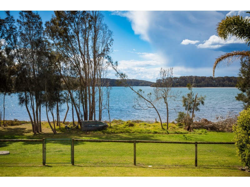 19 Myuna Street, Dalmeny NSW 2546