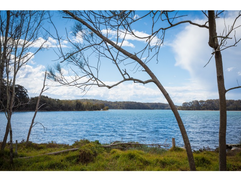 19 Myuna Street, Dalmeny NSW 2546