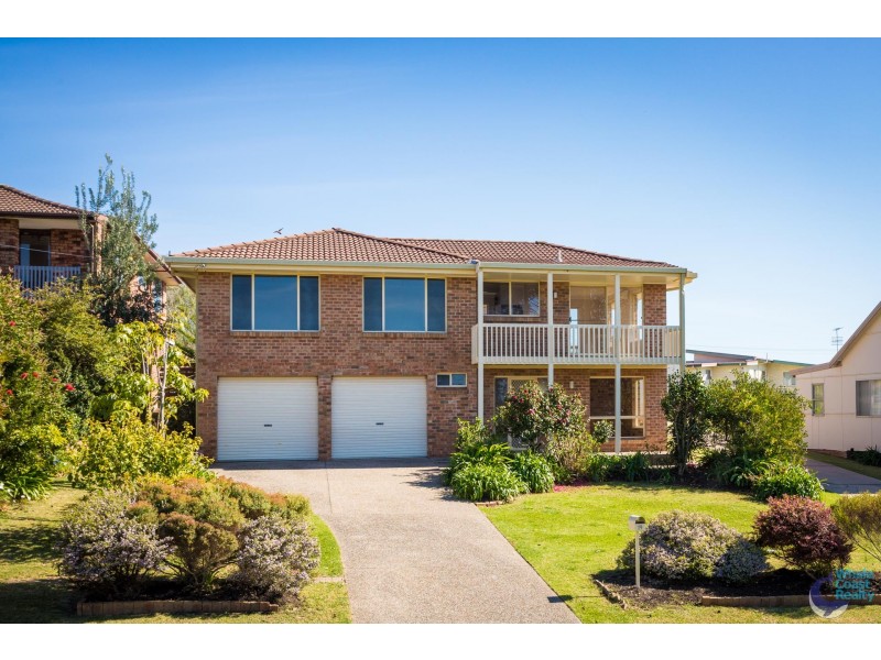 19 Ernest Street, Dalmeny NSW 2546