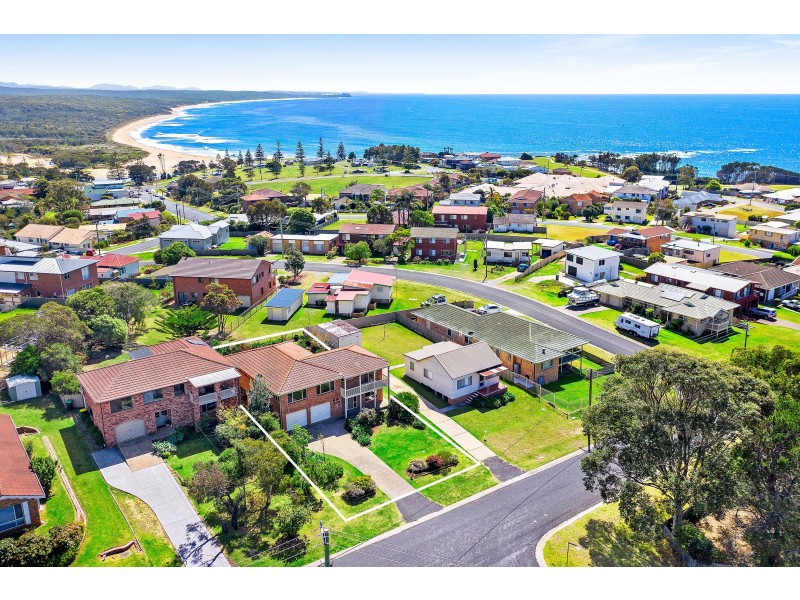 19 Ernest Street, Dalmeny NSW 2546