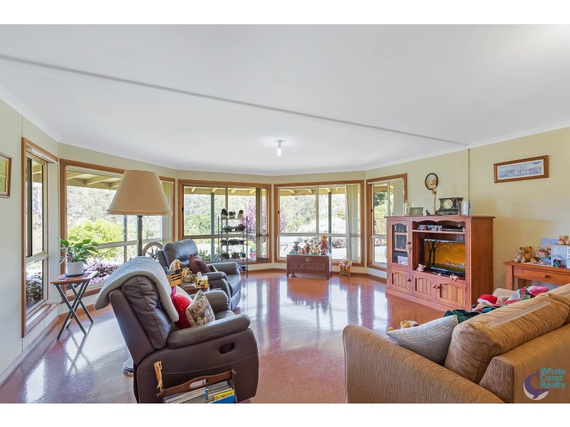 70 Wagonga Scenic Drive, Narooma NSW 2546