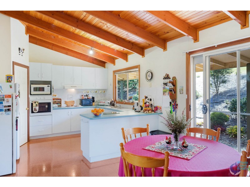 70 Wagonga Scenic Drive, Narooma NSW 2546