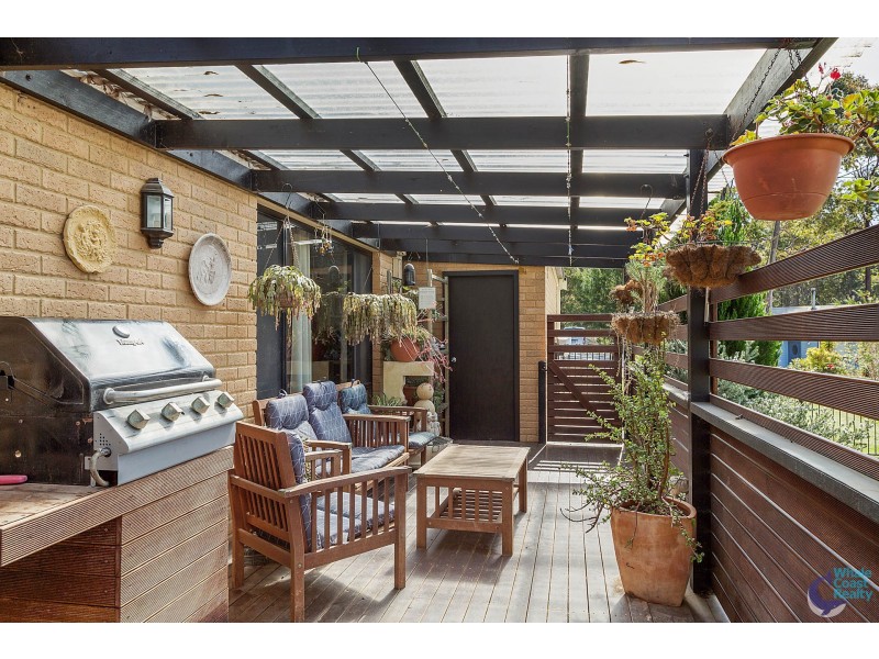 30 Eucalyptus Drive, Dalmeny NSW 2546