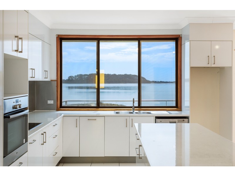 35 Myuna Street, Dalmeny NSW 2546