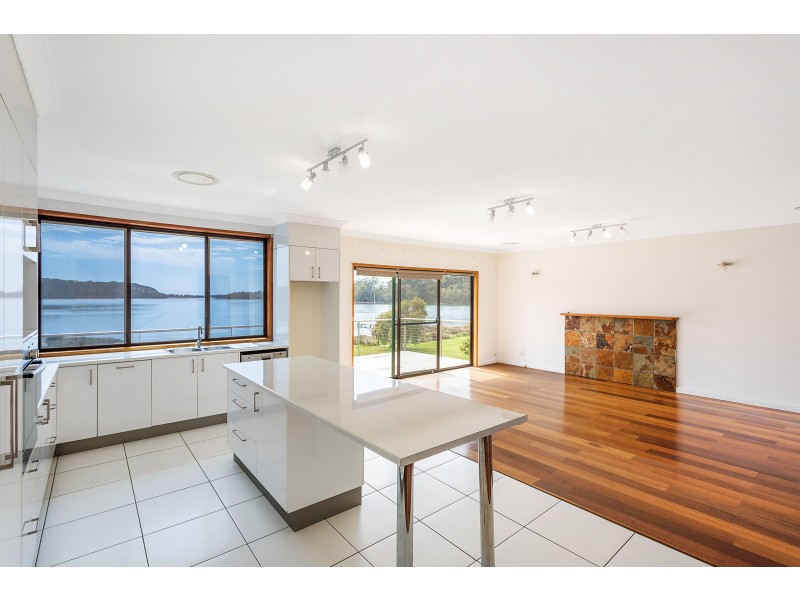 35 Myuna Street, Dalmeny NSW 2546