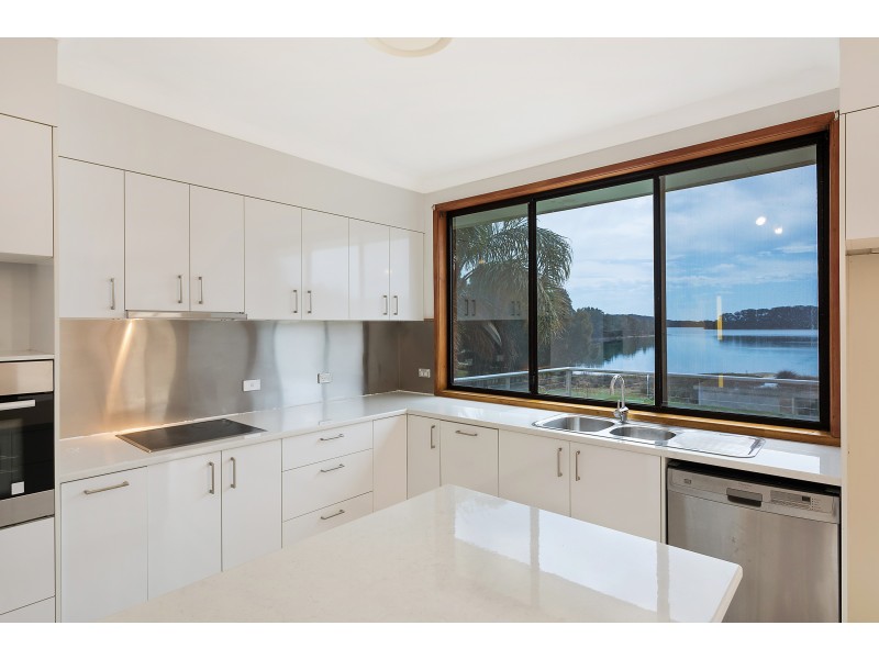 35 Myuna Street, Dalmeny NSW 2546