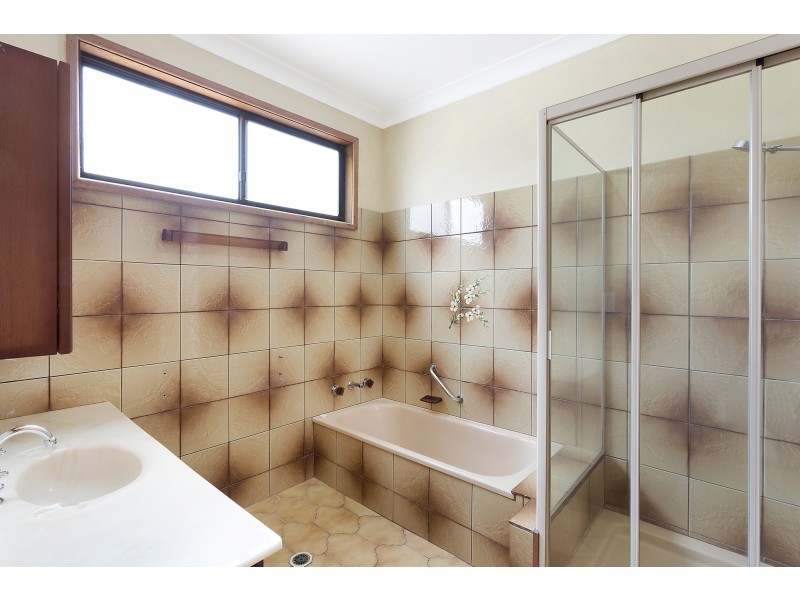 35 Myuna Street, Dalmeny NSW 2546