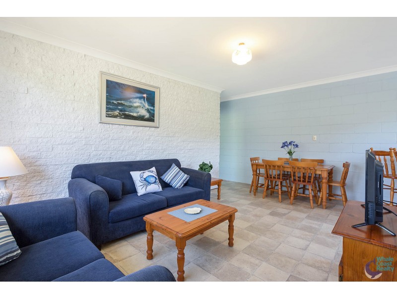 6/16 McMillan Road, Narooma NSW 2546