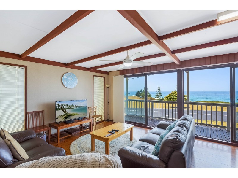 7 Dalmeny Drive, Kianga NSW 2546