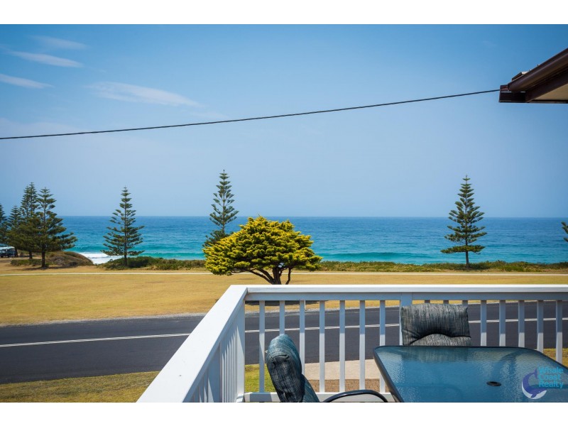 7 Dalmeny Drive, Kianga NSW 2546