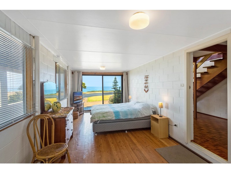 7 Dalmeny Drive, Kianga NSW 2546