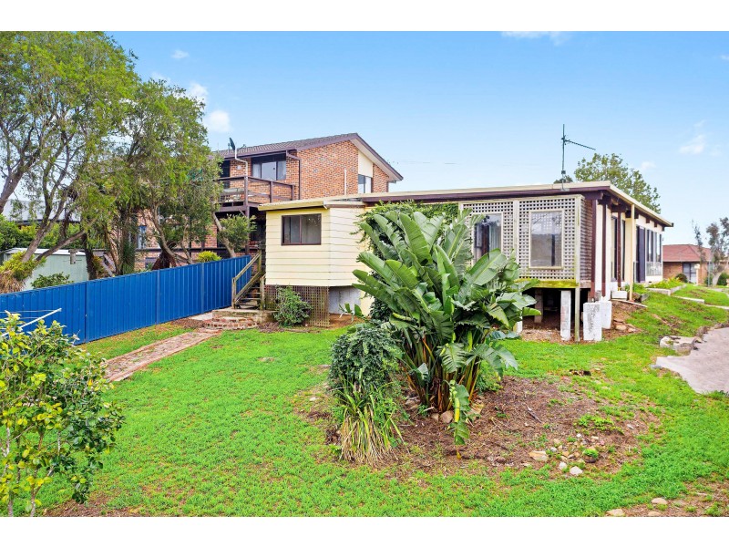 19 Attunga Street, Dalmeny NSW 2546