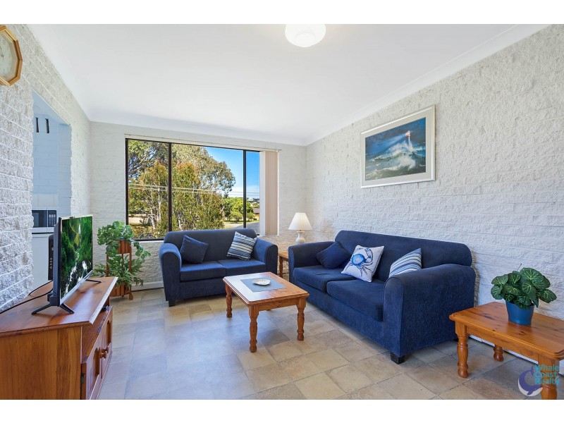 6/16 McMillan Road, Narooma NSW 2546