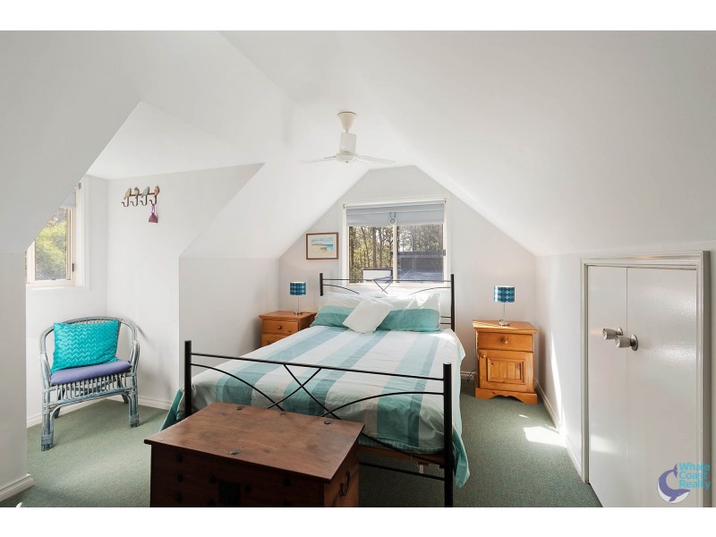 32 LAMONT YOUNG DRIVE, Mystery Bay NSW 2546