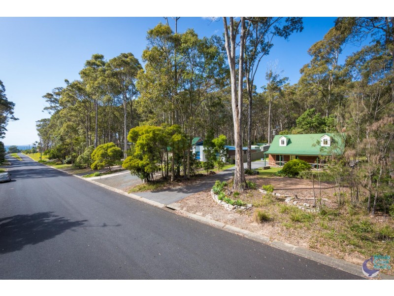 32 LAMONT YOUNG DRIVE, Mystery Bay NSW 2546