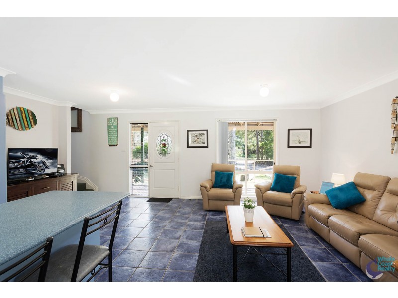 32 LAMONT YOUNG DRIVE, Mystery Bay NSW 2546