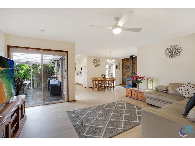 3 Sunset Boulevard, Kianga NSW 2546