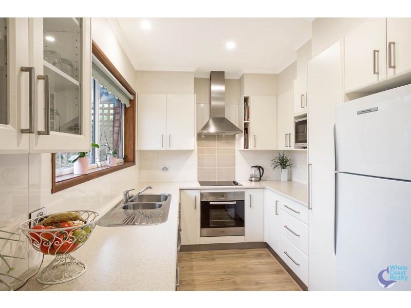 3 Sunset Boulevard, Kianga NSW 2546