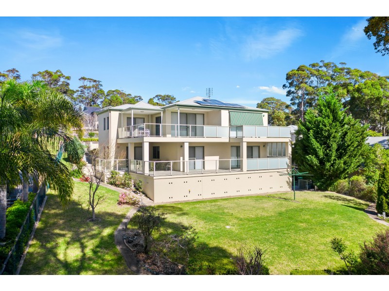 33 Dawn Parade, Kianga NSW 2546