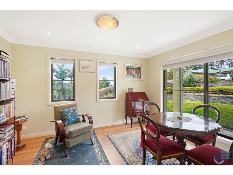 33 Dawn Parade, Kianga NSW 2546