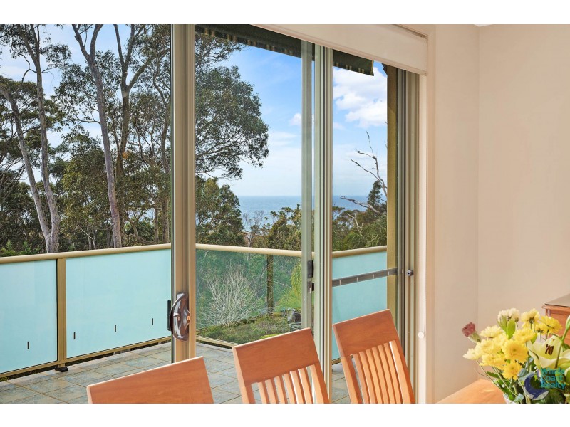 33 Dawn Parade, Kianga NSW 2546
